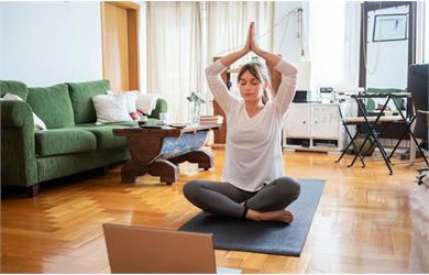 صفر تا صد یوگا در خانه